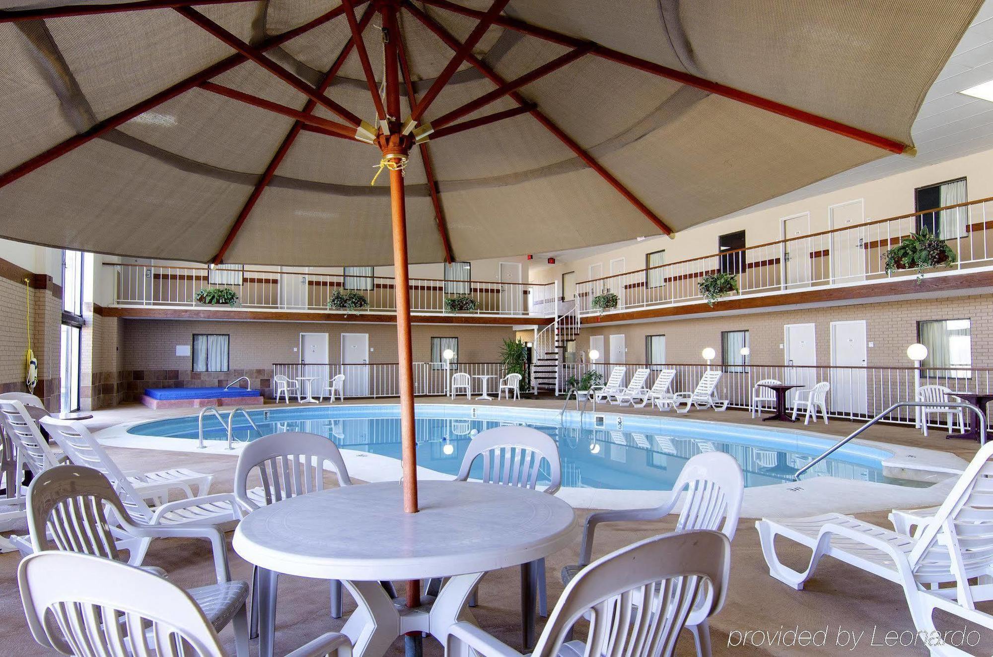 America'S Best Inn And Suites Emporia Luaran gambar