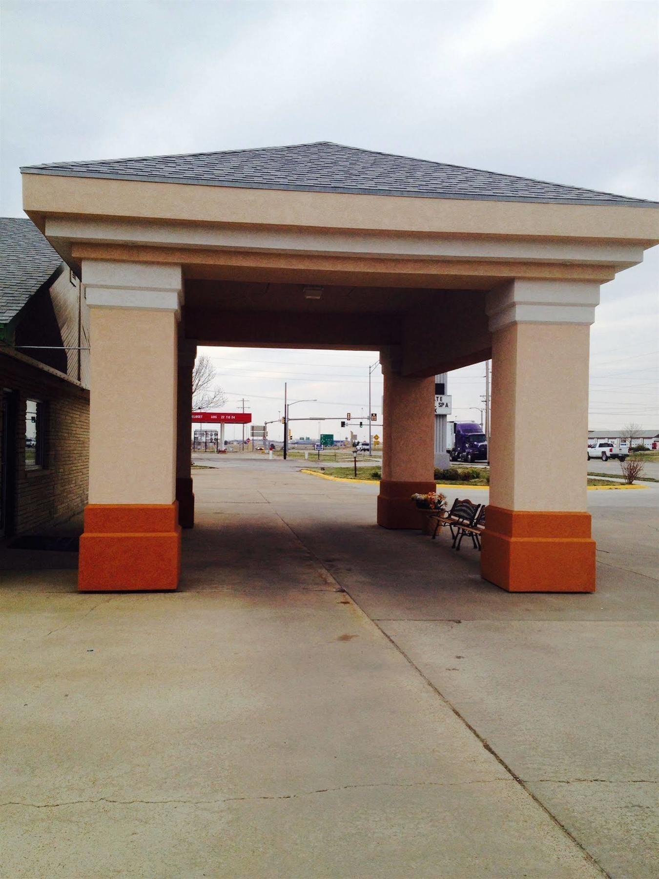 America'S Best Inn And Suites Emporia Luaran gambar
