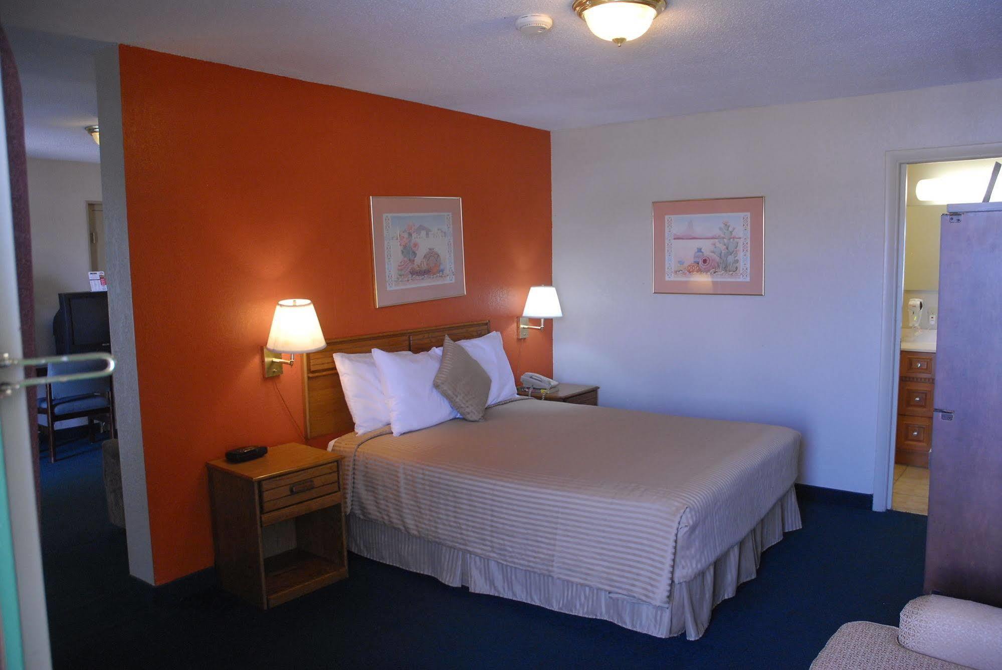 America'S Best Inn And Suites Emporia Luaran gambar